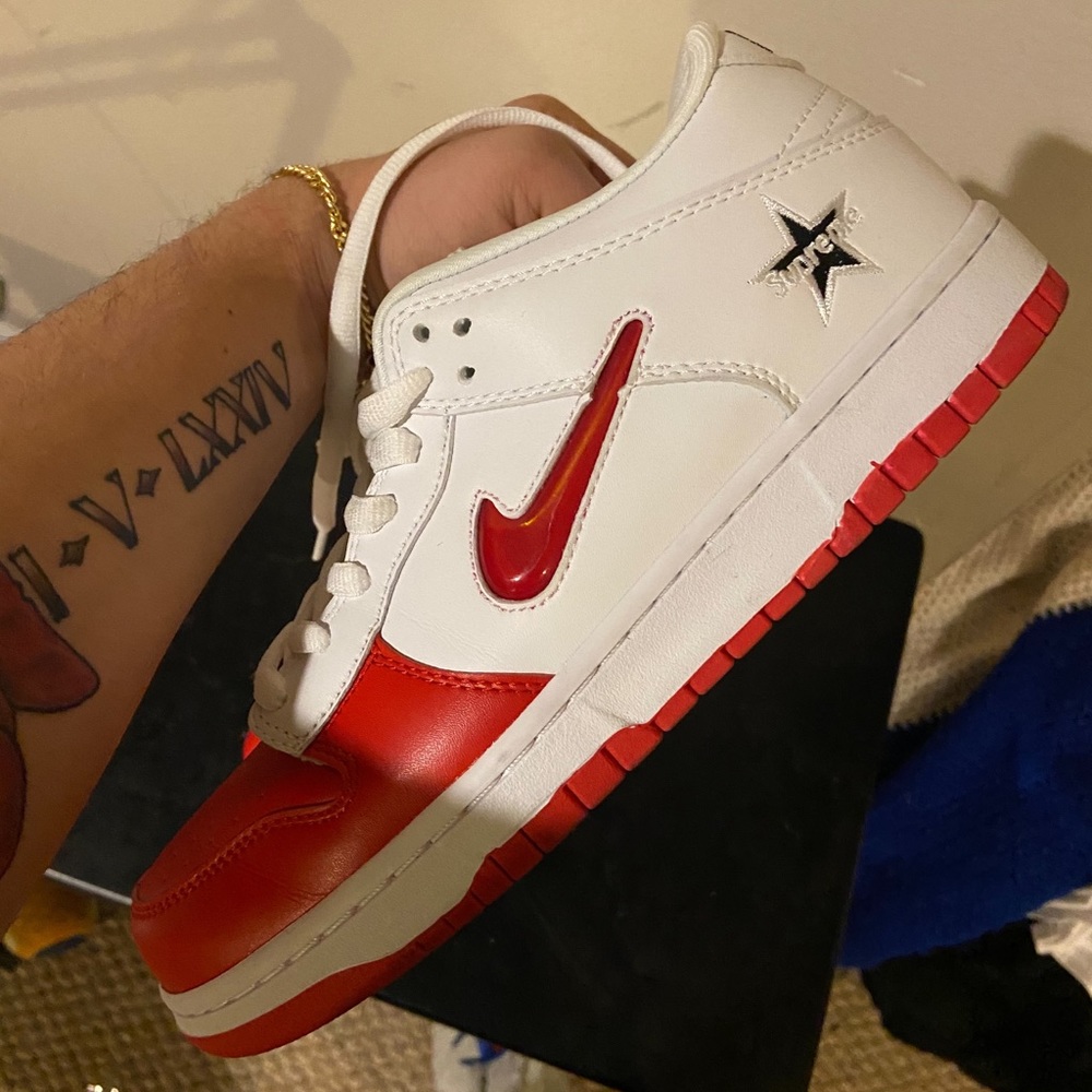 Nike Supreme Dunks